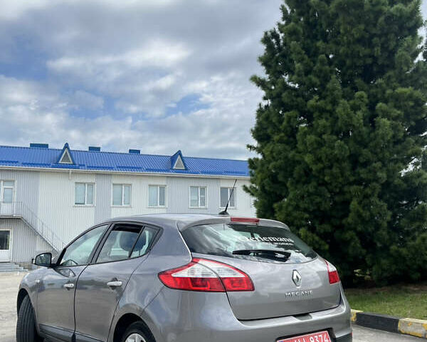 Сірий Рено Меган, об'ємом двигуна 1.6 л та пробігом 191 тис. км за 7600 $, фото 7 на Automoto.ua