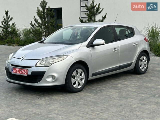Серый Рено Меган, объемом двигателя 1.6 л и пробегом 228 тыс. км за 6399 $, фото 55 на Automoto.ua