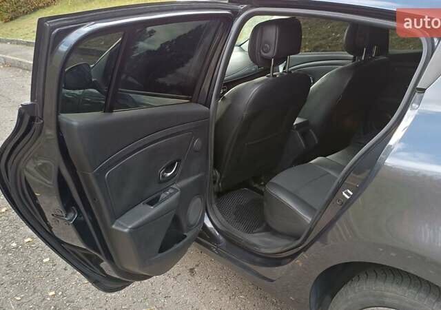 Рено Меган 2010 в Ровно на Automoto.ua Серый Рено Меган, объемом двигателя 1.46 л и пробегом 286 тыс. км за 5500 $, фото 14 на Automoto.ua