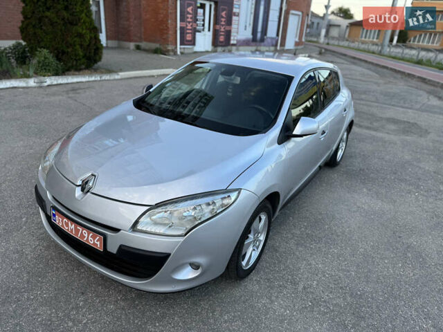 Серый Рено Меган, объемом двигателя 1.6 л и пробегом 180 тыс. км за 6550 $, фото 14 на Automoto.ua