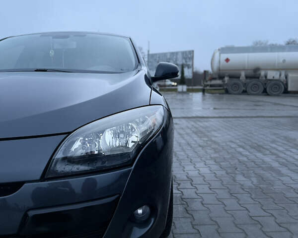 Сірий Рено Меган, об'ємом двигуна 1.4 л та пробігом 178 тис. км за 5700 $, фото 6 на Automoto.ua