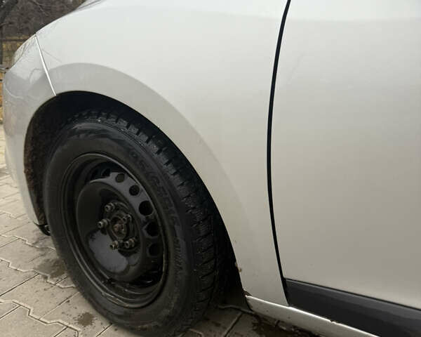 Серый Рено Меган, объемом двигателя 1.46 л и пробегом 299 тыс. км за 4000 $, фото 3 на Automoto.ua