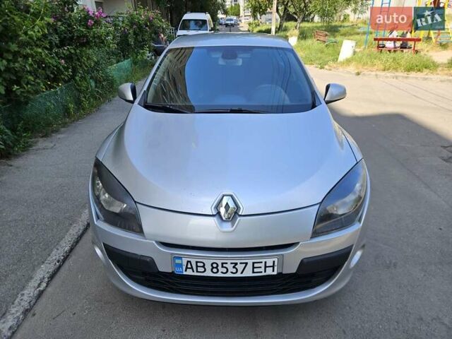Серый Рено Меган, объемом двигателя 1.5 л и пробегом 288 тыс. км за 5800 $, фото 39 на Automoto.ua