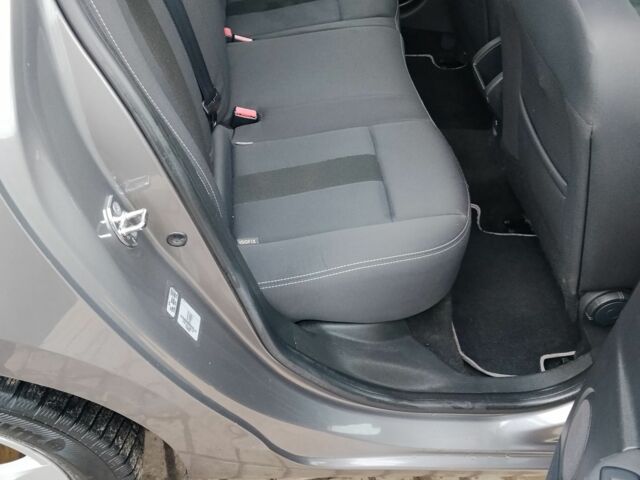 Серый Рено Меган, объемом двигателя 0 л и пробегом 230 тыс. км за 7100 $, фото 15 на Automoto.ua