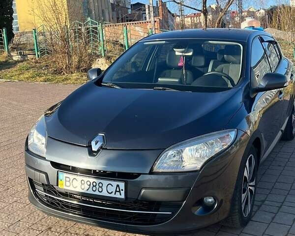 Серый Рено Меган, объемом двигателя 1.5 л и пробегом 298 тыс. км за 5900 $, фото 1 на Automoto.ua