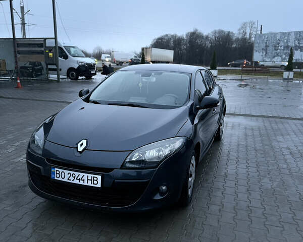 Сірий Рено Меган, об'ємом двигуна 1.4 л та пробігом 178 тис. км за 5700 $, фото 1 на Automoto.ua