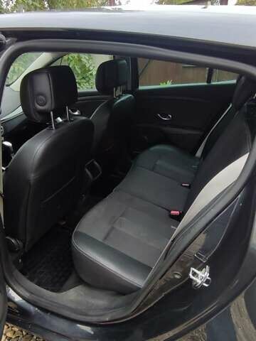 Сірий Рено Меган, об'ємом двигуна 1.46 л та пробігом 132 тис. км за 7550 $, фото 9 на Automoto.ua