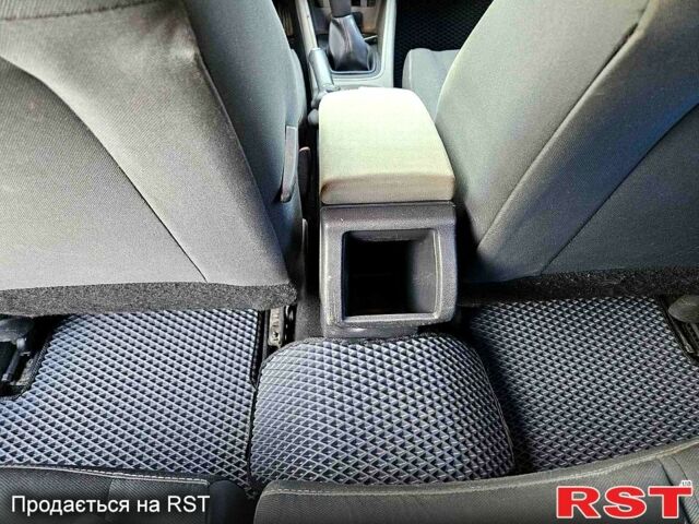 Сірий Рено Меган, об'ємом двигуна 1.5 л та пробігом 194 тис. км за 7100 $, фото 8 на Automoto.ua