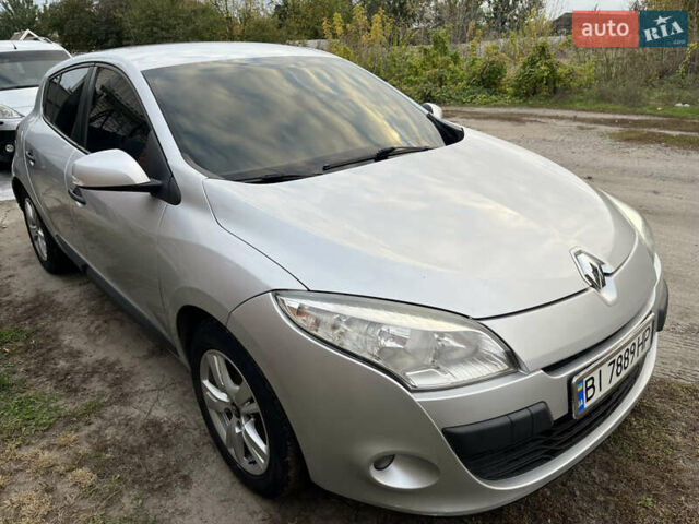 Сірий Рено Меган, об'ємом двигуна 1.5 л та пробігом 251 тис. км за 6200 $, фото 3 на Automoto.ua