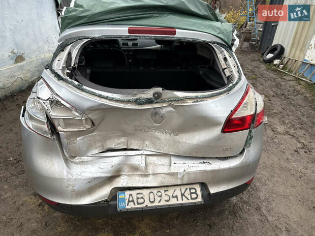 Серый Рено Меган, объемом двигателя 1.46 л и пробегом 299 тыс. км за 4000 $, фото 7 на Automoto.ua