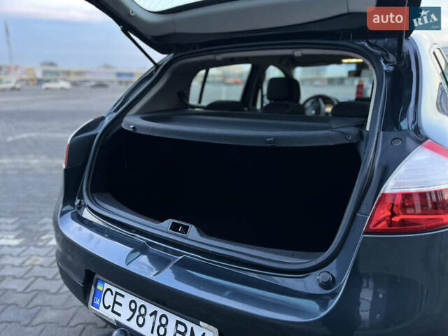 Серый Рено Меган, объемом двигателя 1.46 л и пробегом 220 тыс. км за 6700 $, фото 35 на Automoto.ua