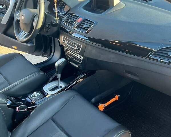 Серый Рено Меган, объемом двигателя 1.5 л и пробегом 298 тыс. км за 5900 $, фото 15 на Automoto.ua