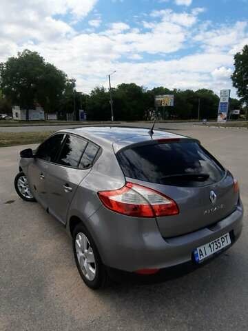 Сірий Рено Меган, об'ємом двигуна 1.5 л та пробігом 196 тис. км за 7400 $, фото 5 на Automoto.ua