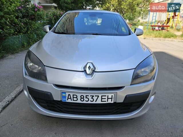 Серый Рено Меган, объемом двигателя 1.5 л и пробегом 288 тыс. км за 5800 $, фото 37 на Automoto.ua