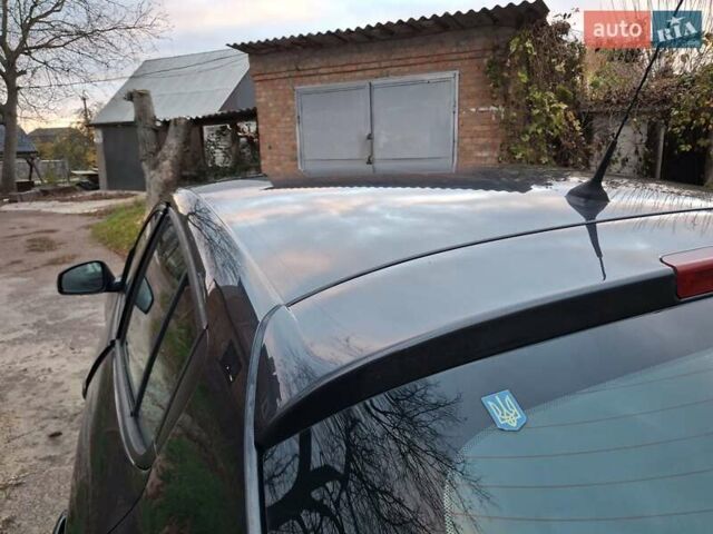 Серый Рено Меган, объемом двигателя 1.6 л и пробегом 231 тыс. км за 6800 $, фото 15 на Automoto.ua