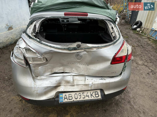 Серый Рено Меган, объемом двигателя 1.46 л и пробегом 299 тыс. км за 4000 $, фото 6 на Automoto.ua