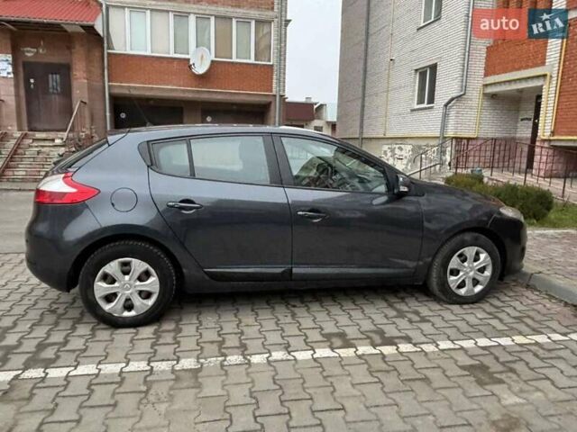 Сірий Рено Меган, об'ємом двигуна 1.46 л та пробігом 229 тис. км за 5500 $, фото 20 на Automoto.ua