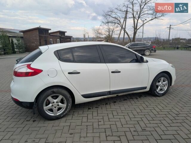 Сірий Рено Меган, об'ємом двигуна 1.46 л та пробігом 259 тис. км за 6500 $, фото 10 на Automoto.ua