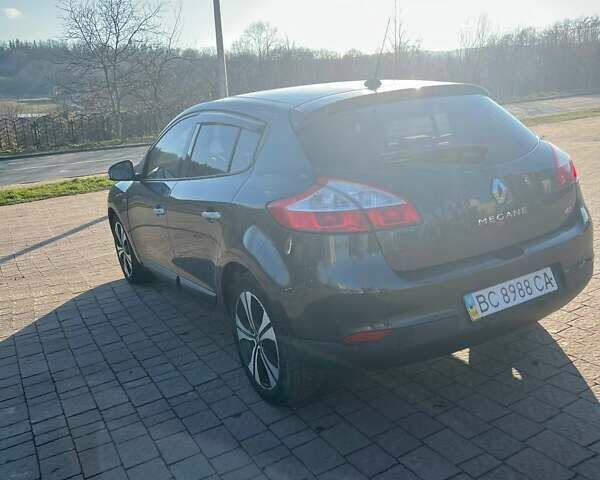 Серый Рено Меган, объемом двигателя 1.5 л и пробегом 298 тыс. км за 5900 $, фото 7 на Automoto.ua