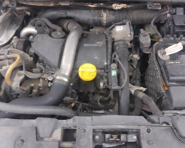 Сірий Рено Меган, об'ємом двигуна 1.46 л та пробігом 291 тис. км за 6200 $, фото 10 на Automoto.ua