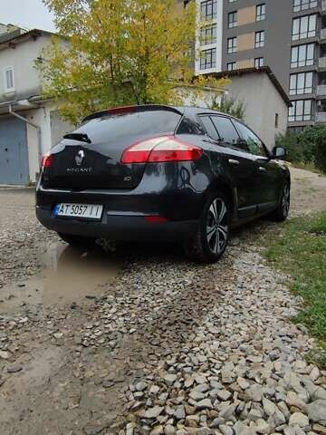 Сірий Рено Меган, об'ємом двигуна 1.46 л та пробігом 132 тис. км за 7550 $, фото 1 на Automoto.ua