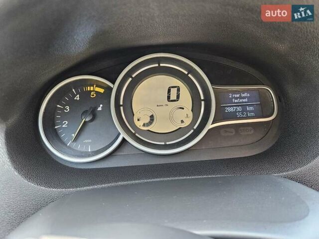 Серый Рено Меган, объемом двигателя 1.5 л и пробегом 288 тыс. км за 5800 $, фото 20 на Automoto.ua