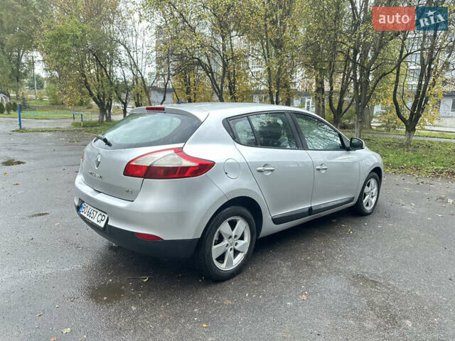 Серый Рено Меган, объемом двигателя 1.46 л и пробегом 277 тыс. км за 6200 $, фото 2 на Automoto.ua