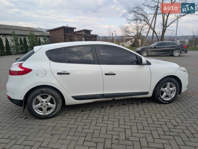 Сірий Рено Меган, об'ємом двигуна 1.46 л та пробігом 259 тис. км за 6500 $, фото 11 на Automoto.ua