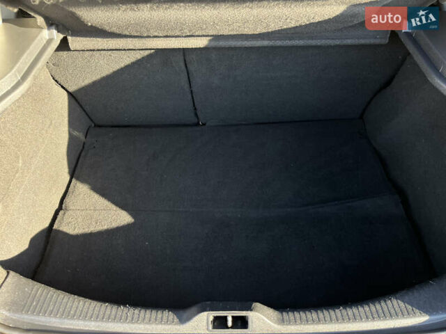 Серый Рено Меган, объемом двигателя 1.4 л и пробегом 175 тыс. км за 5499 $, фото 10 на Automoto.ua