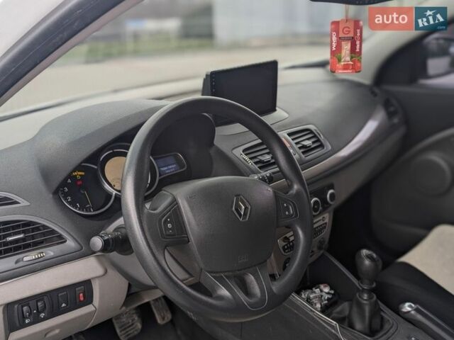 Сірий Рено Меган, об'ємом двигуна 1.46 л та пробігом 259 тис. км за 6500 $, фото 20 на Automoto.ua