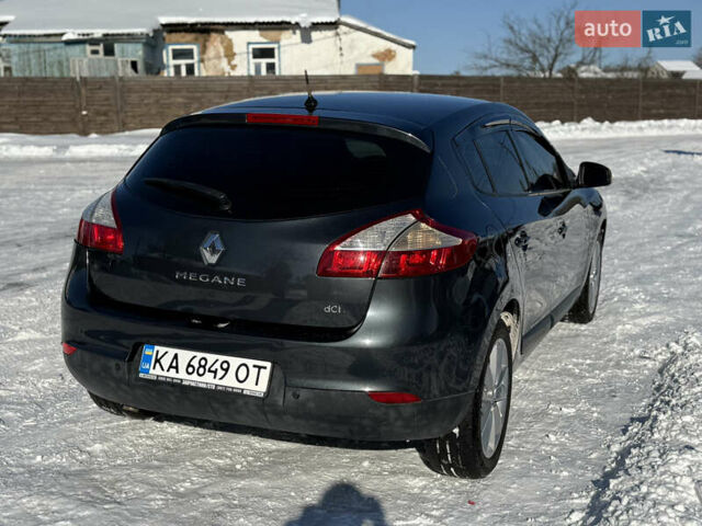 Сірий Рено Меган, об'ємом двигуна 1.9 л та пробігом 191 тис. км за 6200 $, фото 6 на Automoto.ua