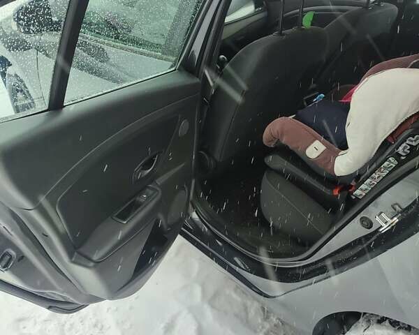 Серый Рено Меган, объемом двигателя 1.46 л и пробегом 296 тыс. км за 7000 $, фото 15 на Automoto.ua