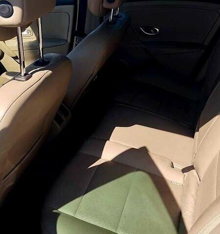 Серый Рено Меган, объемом двигателя 1.9 л и пробегом 320 тыс. км за 6300 $, фото 5 на Automoto.ua