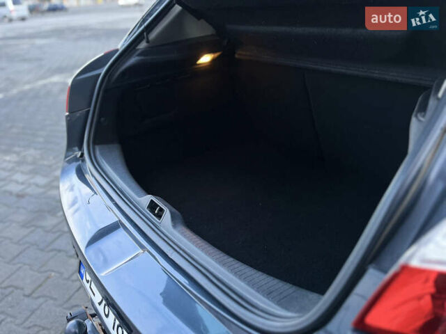 Серый Рено Меган, объемом двигателя 1.46 л и пробегом 220 тыс. км за 6700 $, фото 36 на Automoto.ua