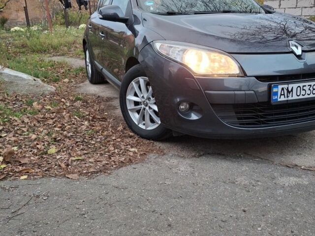 Сірий Рено Меган, об'ємом двигуна 0 л та пробігом 231 тис. км за 6800 $, фото 7 на Automoto.ua