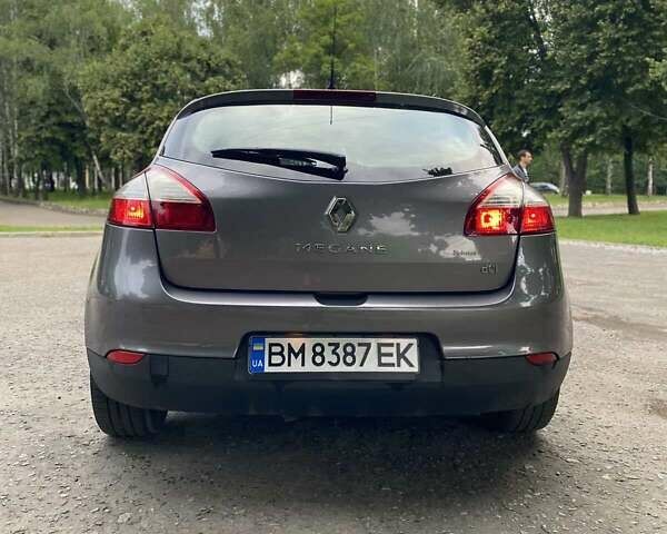 Серый Рено Меган, объемом двигателя 1.46 л и пробегом 275 тыс. км за 6300 $, фото 6 на Automoto.ua