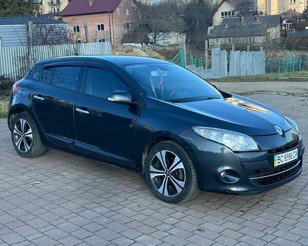 Серый Рено Меган, объемом двигателя 1.5 л и пробегом 298 тыс. км за 5900 $, фото 3 на Automoto.ua