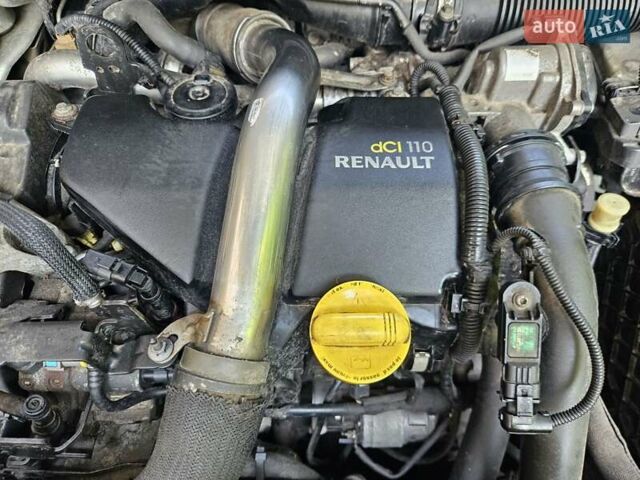 Серый Рено Меган, объемом двигателя 1.5 л и пробегом 288 тыс. км за 5800 $, фото 16 на Automoto.ua