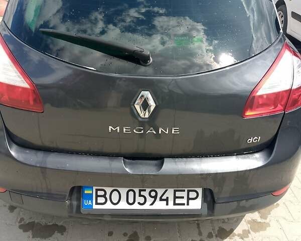 Серый Рено Меган, объемом двигателя 1.46 л и пробегом 230 тыс. км за 6100 $, фото 3 на Automoto.ua