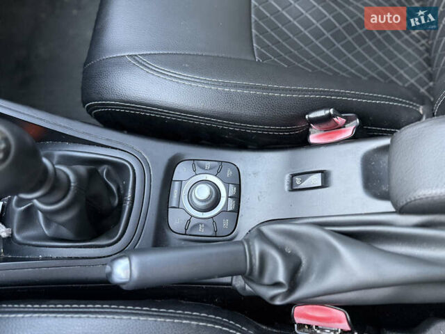 Серый Рено Меган, объемом двигателя 1.5 л и пробегом 240 тыс. км за 6250 $, фото 34 на Automoto.ua