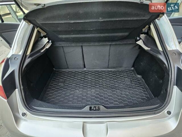 Серый Рено Меган, объемом двигателя 1.5 л и пробегом 288 тыс. км за 5800 $, фото 11 на Automoto.ua