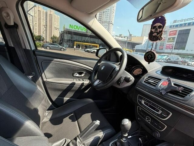 Сірий Рено Меган, об'ємом двигуна 1.5 л та пробігом 293 тис. км за 6300 $, фото 7 на Automoto.ua