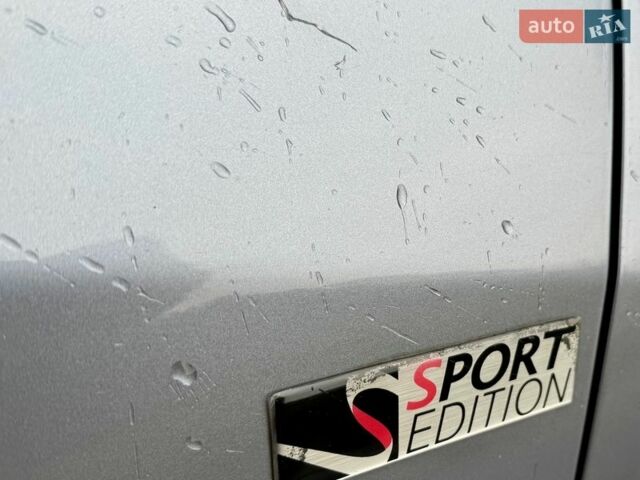 Серый Рено Меган, объемом двигателя 1.6 л и пробегом 221 тыс. км за 6700 $, фото 11 на Automoto.ua