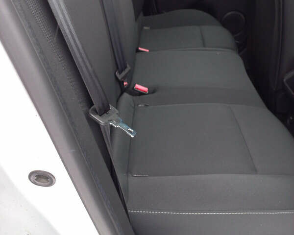 Серый Рено Меган, объемом двигателя 1.6 л и пробегом 197 тыс. км за 7750 $, фото 21 на Automoto.ua