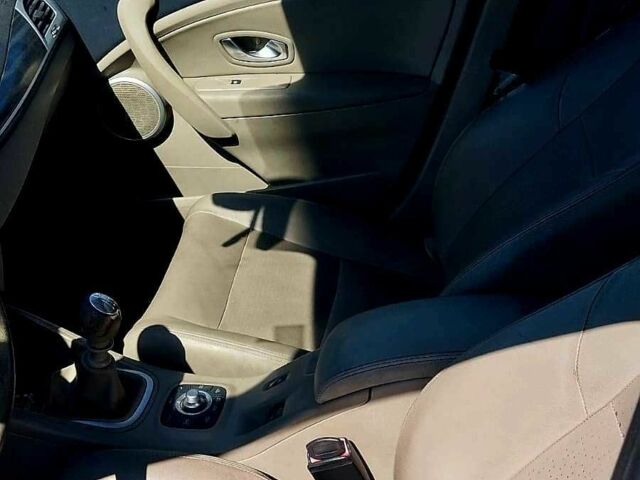 Сірий Рено Меган, об'ємом двигуна 1.9 л та пробігом 320 тис. км за 6300 $, фото 5 на Automoto.ua