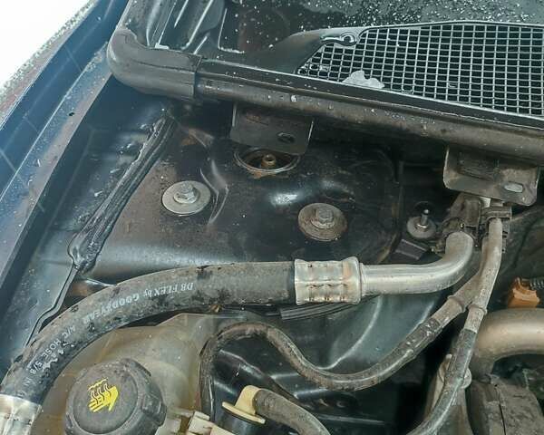 Серый Рено Меган, объемом двигателя 1.46 л и пробегом 296 тыс. км за 7000 $, фото 29 на Automoto.ua