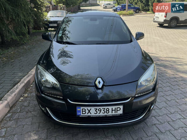 Рено Меган 2012 у Хмельницькому на Automoto.ua Сірий Рено Меган, об'ємом двигуна 1.5 л та пробігом 256 тис. км за 7500 $, фото 2 на Automoto.ua