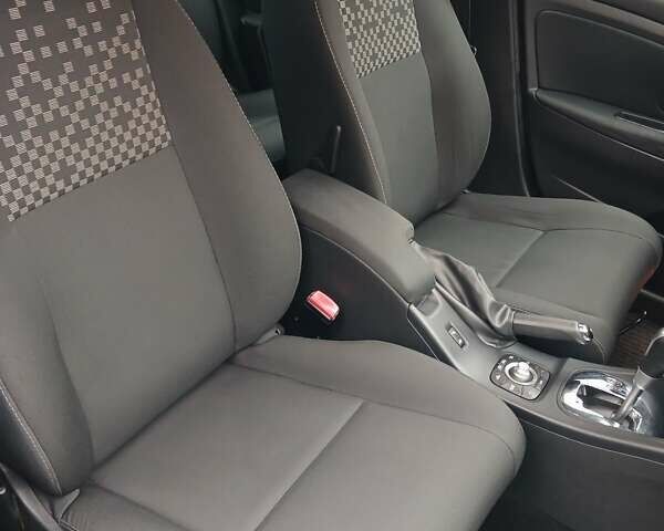 Серый Рено Меган, объемом двигателя 1.5 л и пробегом 241 тыс. км за 7550 $, фото 10 на Automoto.ua