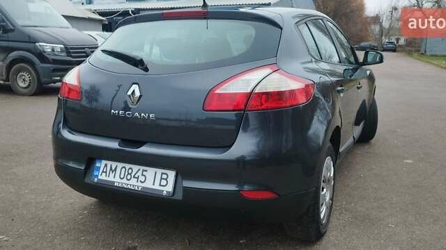 Серый Рено Меган, объемом двигателя 1.6 л и пробегом 190 тыс. км за 6999 $, фото 11 на Automoto.ua