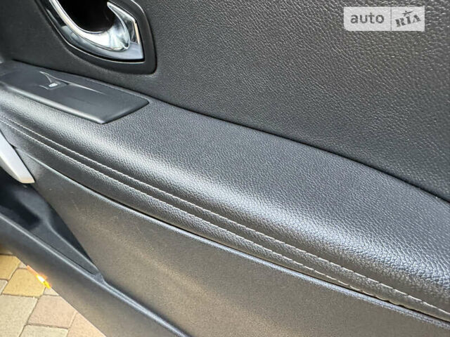 Серый Рено Меган, объемом двигателя 1.46 л и пробегом 202 тыс. км за 8700 $, фото 29 на Automoto.ua